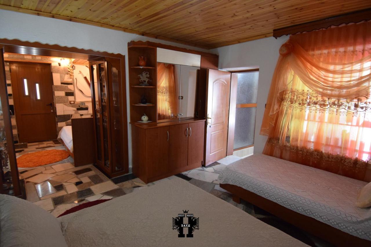 Gjirokastër Guest House Bake מראה חיצוני תמונה