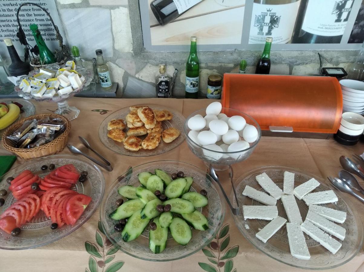 Gjirokastër Guest House Bake מראה חיצוני תמונה
